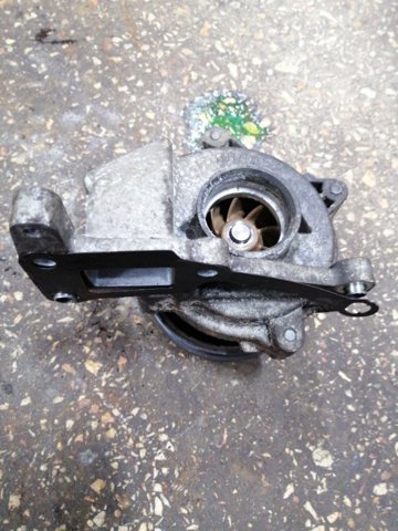 251002F000 HYUNDAI Помпа купить в Днепр