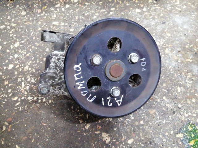 HYUNDAI 251002F000 Помпа в наличии Винница