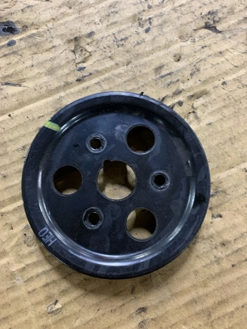 Шкив помпы водяного насоса 252212A200 HYUNDAI