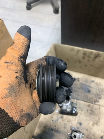 252872A600 HYUNDAI Паразитный ролик купить в Винница
