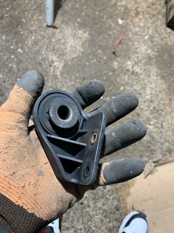 HYUNDAI 253333W000 в наличии Черкассы