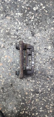 Скоба тормозного суппорта заднего 26625SA000 SUBARU