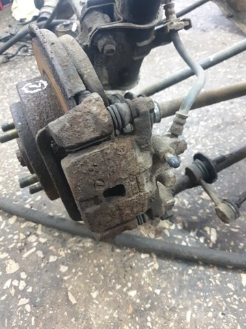 Задний левый суппорт 26692FE031 SUBARU