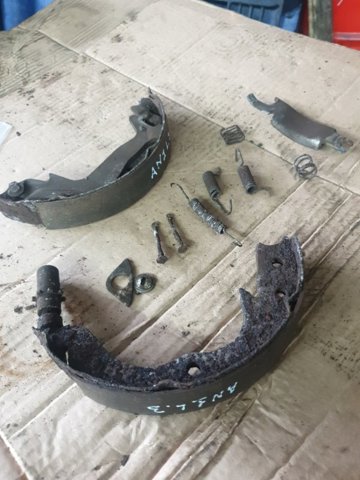 26694YC000 SUBARU Колодки ручника купить в Днепр