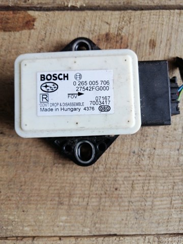 Датчик поперечного ускорения 27542FG000 SUBARU