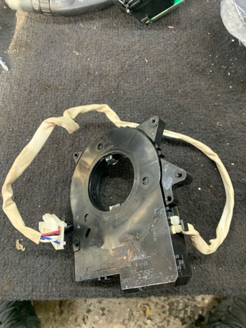 Датчик поворота руля 27549XA00A SUBARU