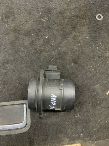 Датчик массового расхода воздуха 281642A500 HYUNDAI