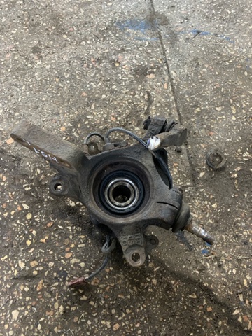 SUBARU 28313AE030 Цапфа передняя левая в наличии Харьков