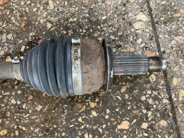 SUBARU 28321AG022 Полуось передняя в наличии Павлоград