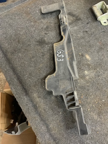HYUNDAI 291342P400 Правый дефлектор радиатора в наличии Полтава