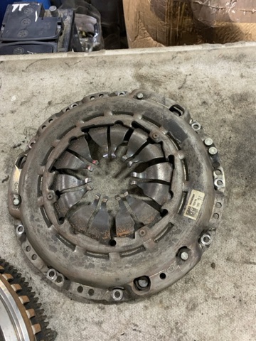 RENAULT 302184471R Сцепление в наличии Николаев