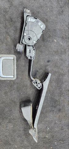 Педаль акселератора 327002W910 HYUNDAI