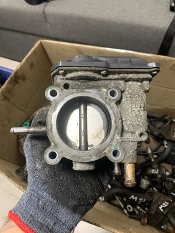 Дроссельная заслонка в сборе 351002B300 HYUNDAI