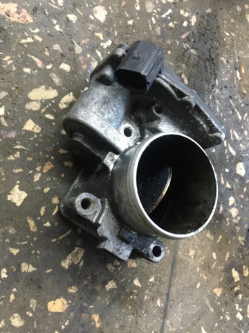 351002F000 HYUNDAI Дроссельная заслонка купить в Одесса