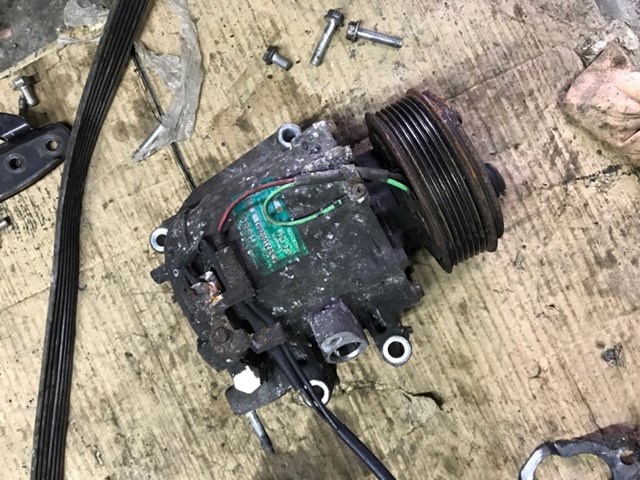 Насос кондиционера 38810R60W01 HONDA