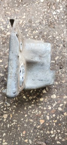41032AJ050 SUBARU Кронштейн подушки (опоры) двигателя правой купить в Львов