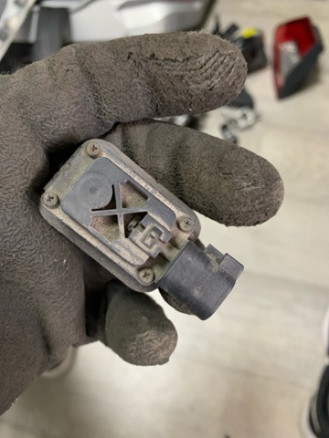 4122748 FORD Кнопка привода замка крышки багажника (двери 3/5-й (ляды) купить в Хмельницкий
