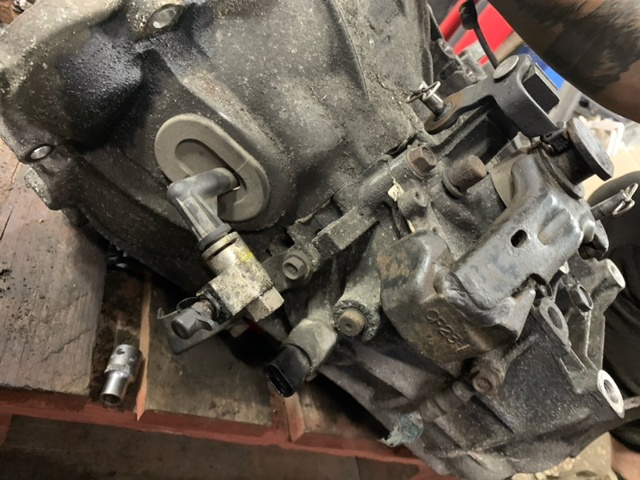 HYUNDAI 430003D847 КПП в сборе (механическая коробка передач) в наличии Львов
