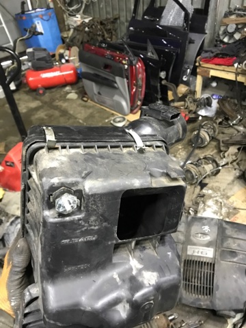 SUBARU 46052AG050 Корпус воздушного фильтра, нижняя часть в наличии Днепр
