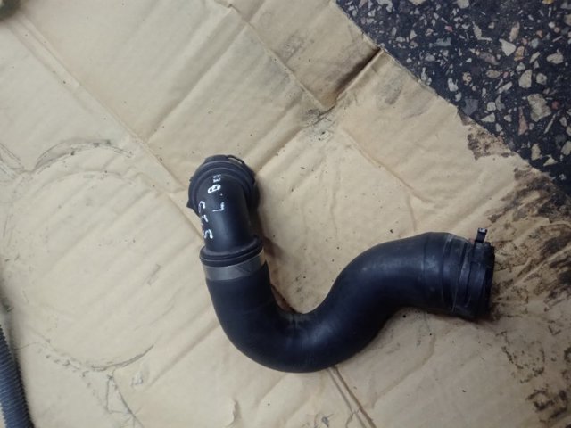 Шланг системы охлаждения 4G0122101G VAG