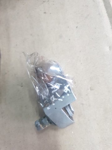Завеса передней двери 4G0831402A VAG
