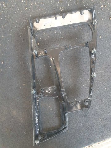 51169206389 BMW Накладка декоративная центральной консоли купить в Житомир