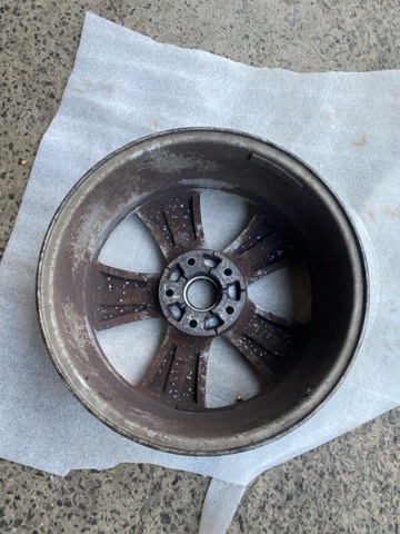 529103U200 HYUNDAI Диски колесные купить в Львов