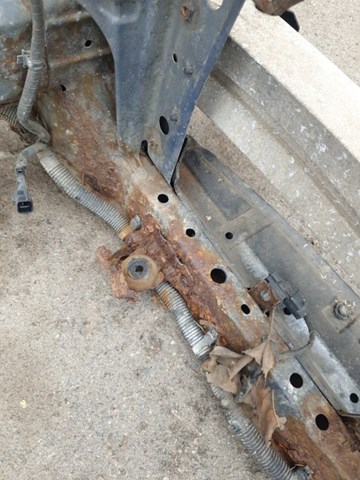 SUBARU 53060AG0019P Верхняя рамка радиатора в наличии Ужгород