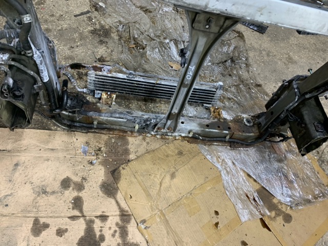 SUBARU 53060XA01B9W Суппорт радиатора верхний (монтажная панель крепления фар) в наличии Запорожье