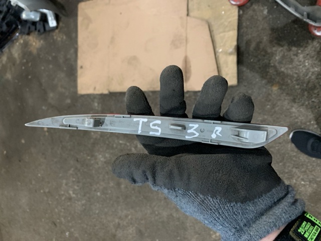 FORD 5318070 Катафот (отражатель) заднего бампера правый в наличии Каменское