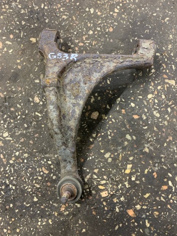 Балансир подвески задний правый 552402P000 HYUNDAI