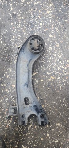 552702W150 Рычаг (тяга) задней подвески продольный нижний левый купить Кривой Рог