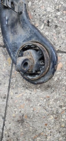 552703W050 Рычаг (тяга) задней подвески продольный нижний левый купить Сумы