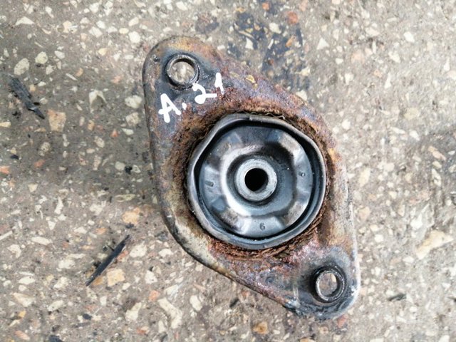 Опора стойки амортизатора заднего 553302S050 HYUNDAI