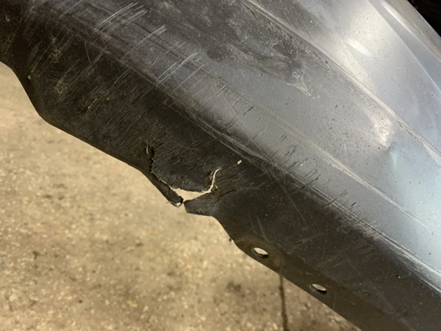 SUBARU 57702AJ080 Передний бампер в наличии Одесса