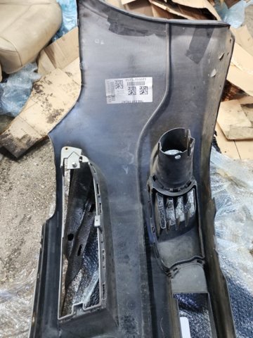 SUBARU 57704XA06A Передний бампер в наличии Чернигов
