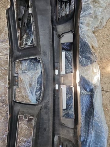 SUBARU 57704XA06A Бампер передний в наличии Кривой Рог