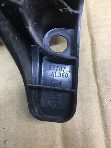 SUBARU 57707AL360 в наличии Ужгород