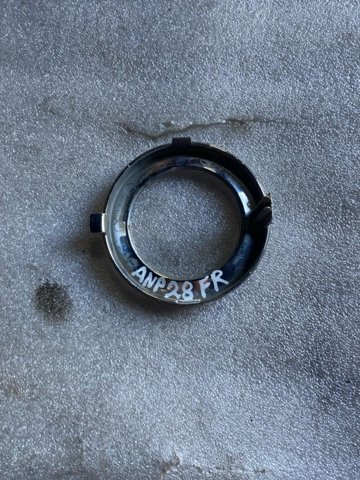 SUBARU 57731SC000 Ободок (окантовка) фары противотуманной в наличии Николаев