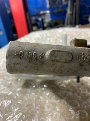 HYUNDAI 585102P970 Главный тормозной цилиндр в наличии Ирпень