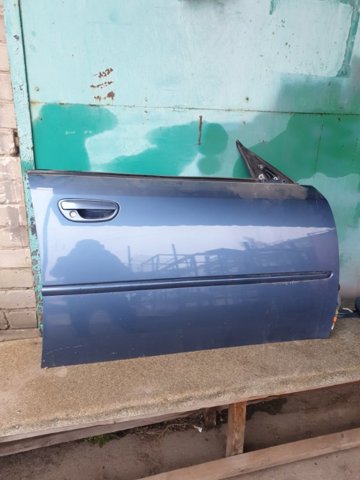 Пассажирская передняя дверь 60009AG0209P SUBARU