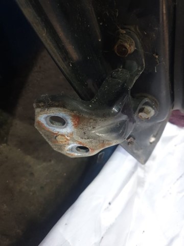 Завеса двери передней правой 60070AG0109P SUBARU