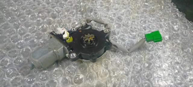SUBARU 62188SA002 Мотор стеклоподъемника двери задней правой в наличии Одесса