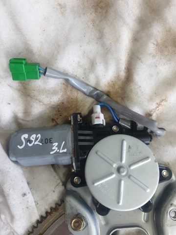 Привод электростеклоподъемника задний 62188SA011 SUBARU