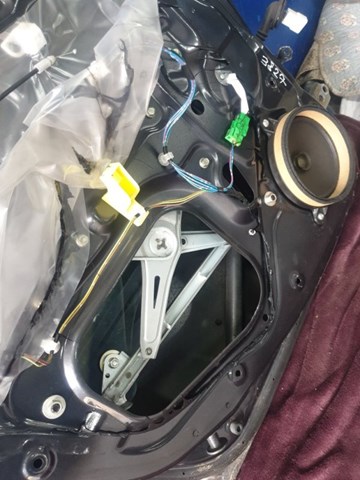 Механизм стеклоподъемника двери задней, левой 62222AG010 SUBARU
