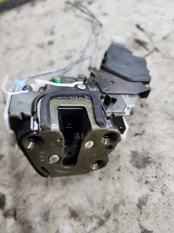63318FC110 SUBARU Замок двери задней левой купить в Сумы