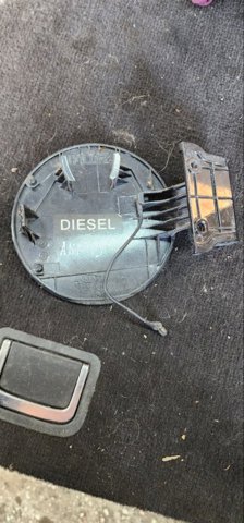 695103W000 HYUNDAI Лючок бензобака купить в Днепр