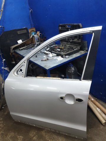 Передняя левая дверь 760032B030 HYUNDAI