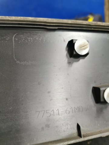 SUZUKI 7751061M005PK в наличии Ровно