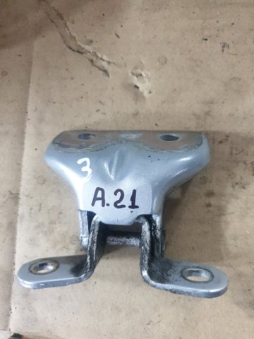 Дверной шарнир задний правый 794203K000 HYUNDAI